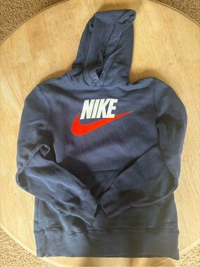 Men’s Nike hoodie